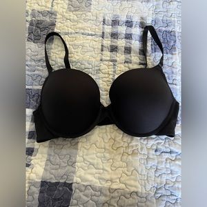 Maidenform 36D Black Push-Up Bra